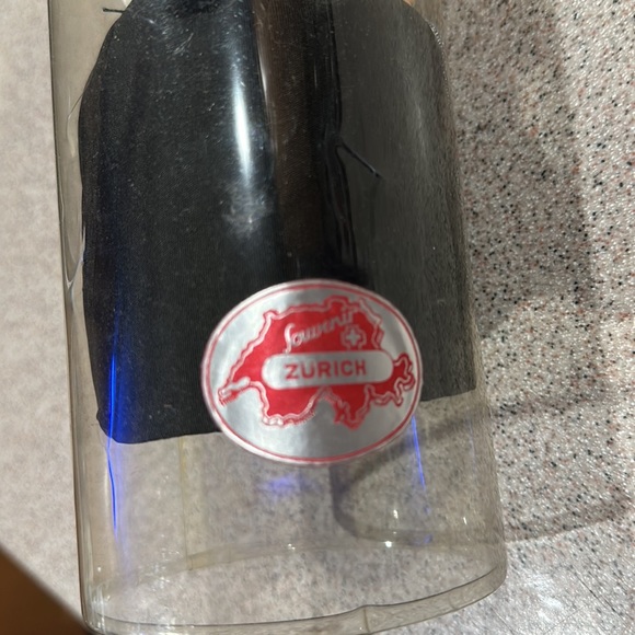 Zurich souvenir doll. - Picture 4 of 5